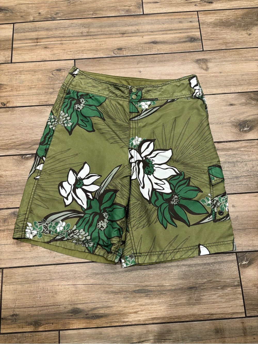 Vintage Mossimo Green Floral Hibiscus Boardshorts Baggy Y2K Surf Shorts Size 32